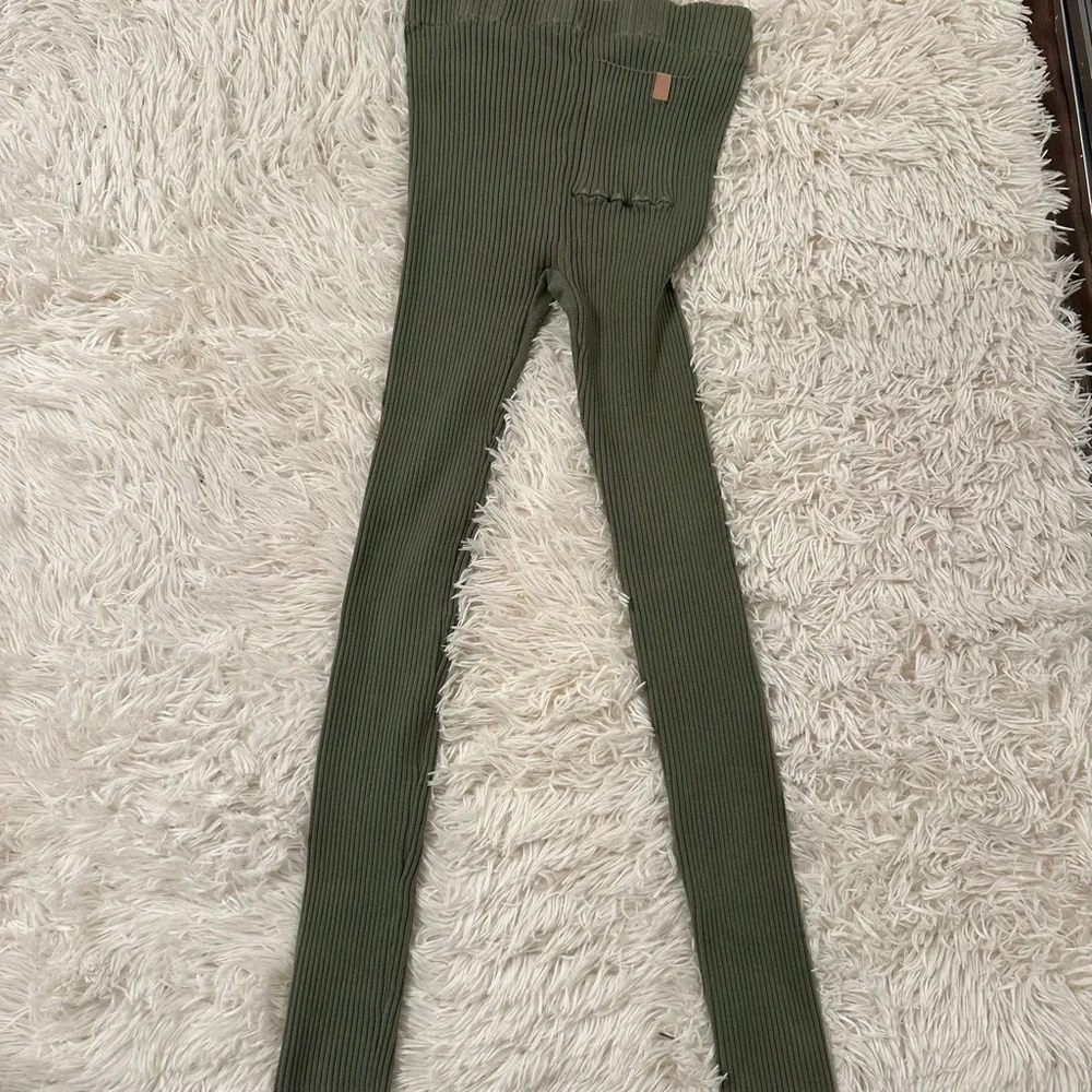 Lunya Ribbed Organic Cotton Leggings in green size S - Picture 7 of 7